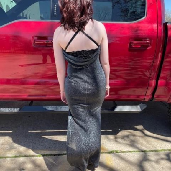 Homecoming or Prom dress - Picture 5 of 5